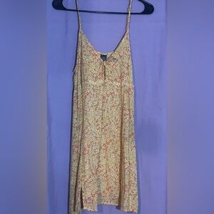 Cute spring yellow dress from target